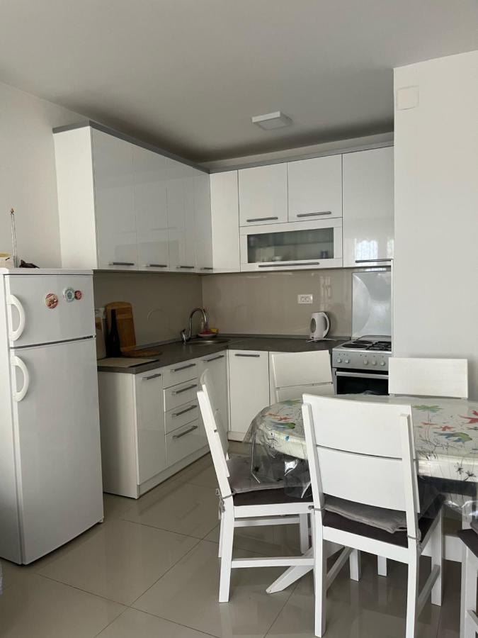 Apartment Jadranka Makarska Bagian luar foto