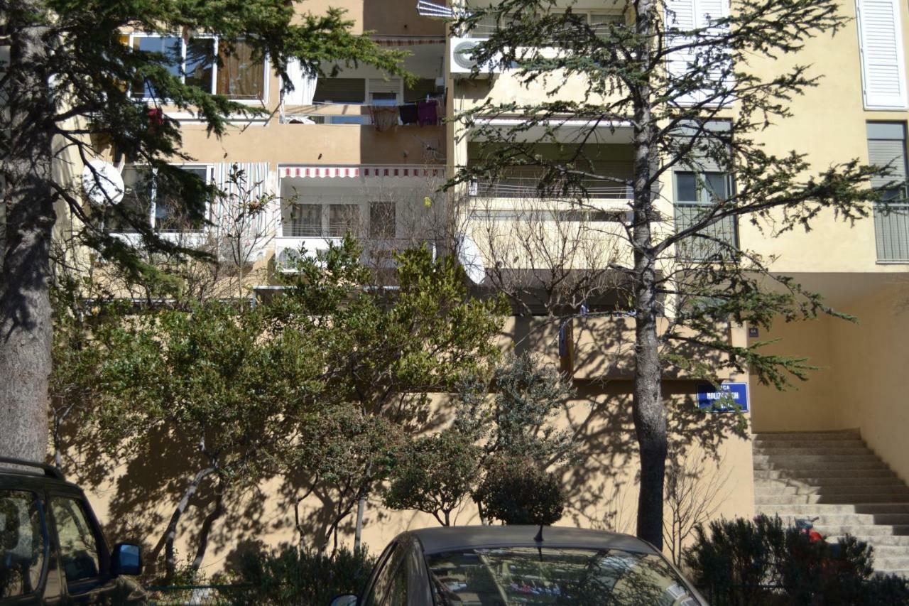 Apartment Jadranka Makarska Bagian luar foto