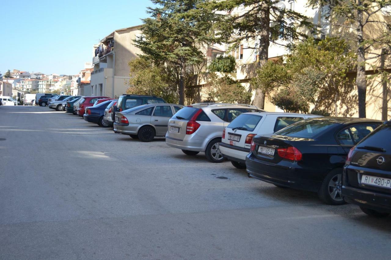 Apartment Jadranka Makarska Bagian luar foto